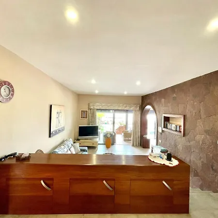 Wonderful With Private Pool, Wifi, Gym And Barbecue In South Tenerife Villa *