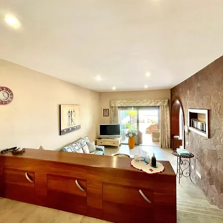 Wonderful With Private Pool, Wifi, Gym And Barbecue In South Tenerife Villa