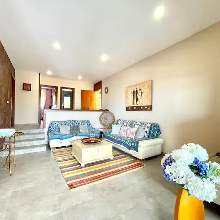 Wonderful With Private Pool, Wifi, Gym And Barbecue In South Tenerife Villa *