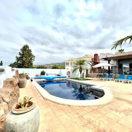 Wonderful With Private Pool, Wifi, Gym And Barbecue In South Tenerife Villa Costa Adeje (Tenerife)
