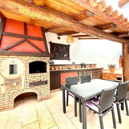 Villa Wonderful With Private Pool, Wifi, Gym And Barbecue In South Tenerife *
